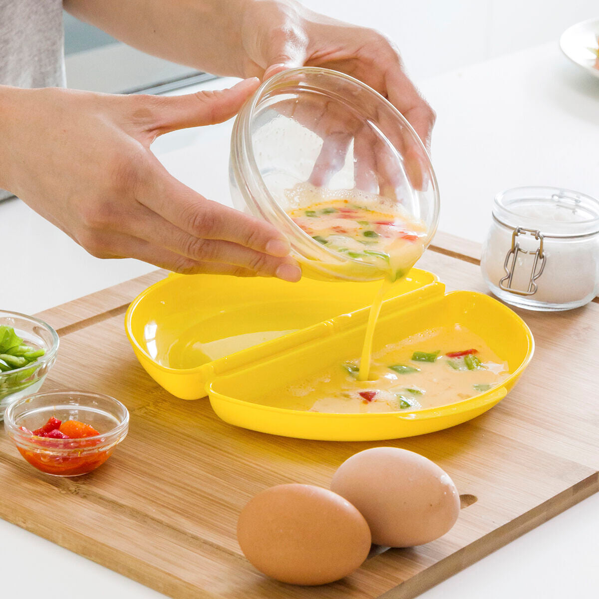 Omelette Maker und Eierkocher für die Mikrowelle InnovaGoods